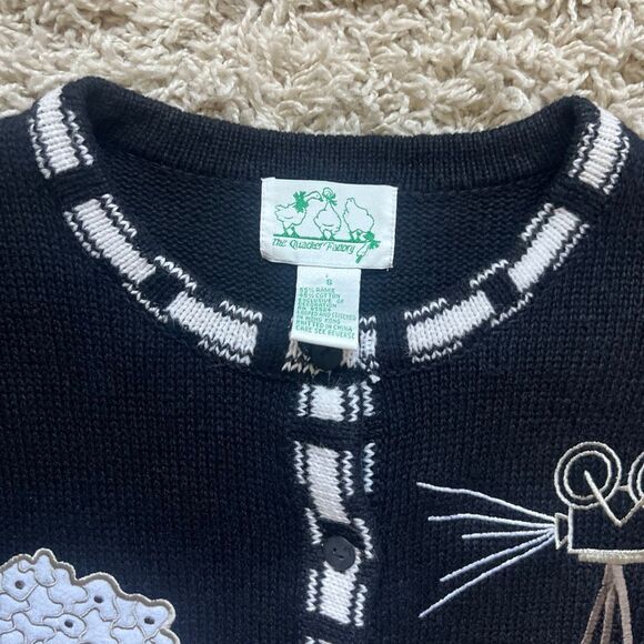 Awesome Quacker Factory Sweater S Movie, Snacks, Cardigan, Black, Embroidered - Picture 5 of 13